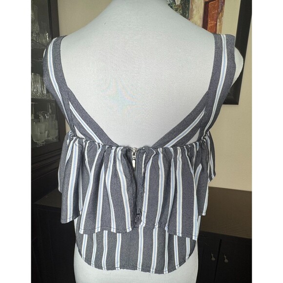 Express Crop Crop Top Sz XS Stripe Gray Blue White Flounce Back Zipper - Picture 3 of 9